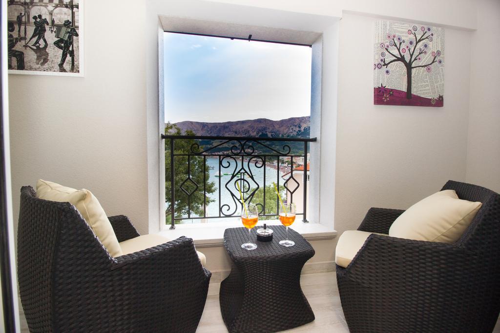 Hotel Heritage Forza Baška Rum bild